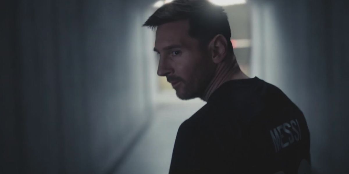 Messi looks back for Mastercard - Vimarsana News