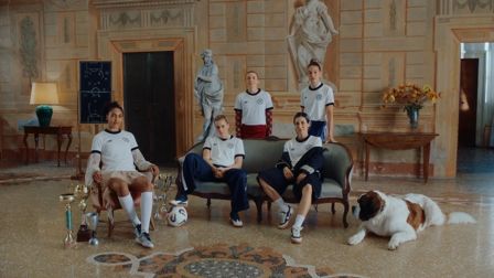 Google Pixel celebrate football of a new generation