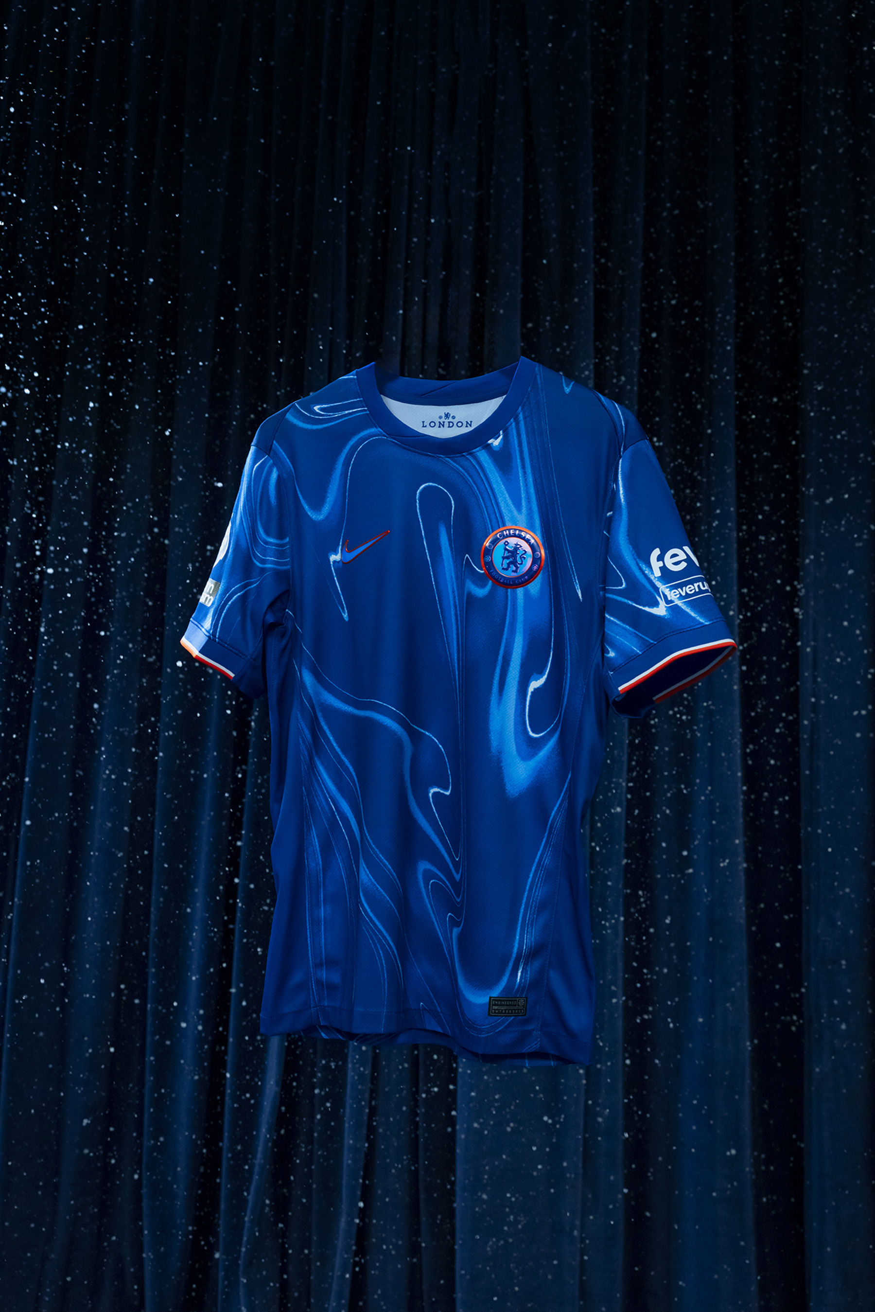 Dean_Martindale_Chelsea-FC_Christmas_Shirt_029