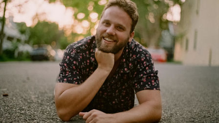 Stept signs director Toby Morris