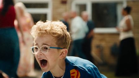 Ocado backs into summer